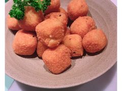 -大树餐厅(益田假日店)