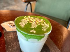 -luutosa  cafe & tea 鹿兔山