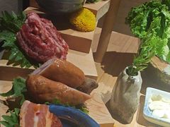 -山川小町·极番烧肉(新地假日广场店)
