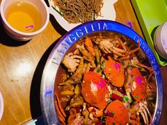 -胖哥俩肉蟹煲(万国店)