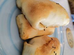 -马尔龙新疆饭店·清真(瑞景店)