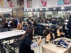 -首脑美容美发化妆美甲培训学校(龙岗校区)