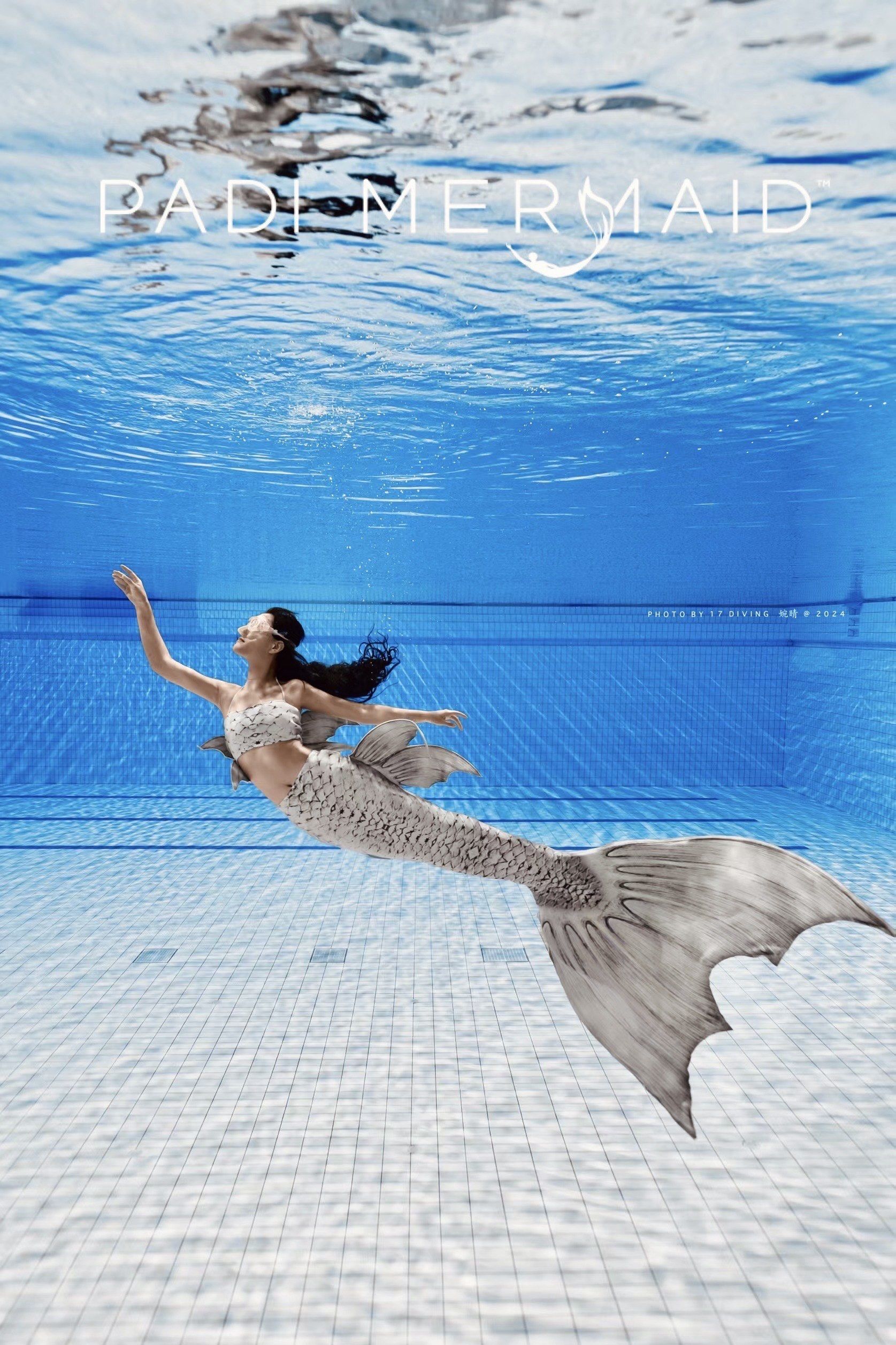 甚至有很多人以为,美人鱼只是拍拍照片录个视频,美美的摆拍,其实这是
