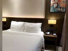 -潮岸酒店(广州琶洲会展广州塔店)