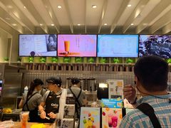 -CoCo都可(湖滨银泰店B区店)