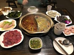 -仁虎老火锅(黄泥磅店)