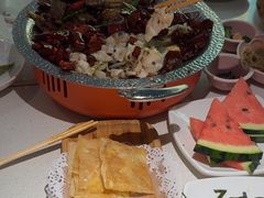 -小鱼小牛·鱼牛干锅·脆鱼火锅(世欧广场店)