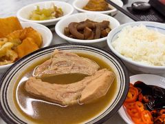 -黄亚细肉骨茶(仰光路店)