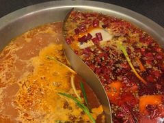 -沸炉重庆老火锅(军事博物馆店)