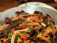 -老板恋上鱼(荣盛广场店)