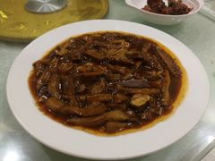 -六和聚传统烤鸭.天津菜(和平店)