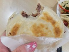 -闫家驴肉老店(华电一校店)