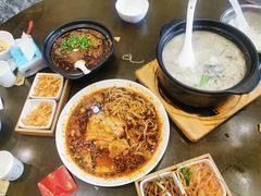 -洪平血旺椒麻鸡雅鱼饭店(熊猫大道店)