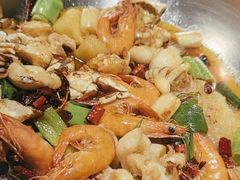 -七欣天香辣蟹火锅(上海银亿滨江店)