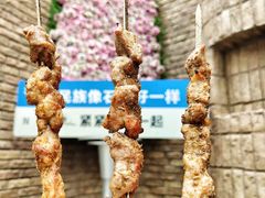 -伊带伊路新疆美食府(呼家楼店)