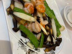 鸡松菌淮山炒虾球-广州酒家(昌岗地铁站店)