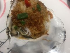 烤生蚝-街角等你.大连海鲜烧烤(西安路店)