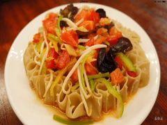 -天天向上素食餐厅(五台山店)