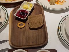 -塔道斯西餐厅(中央大街店)