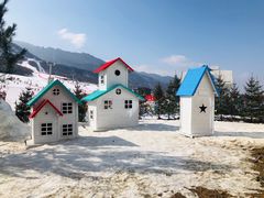 -鳌山滑雪度假区