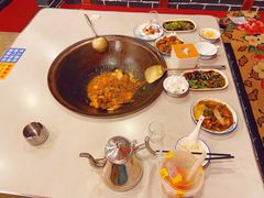 -小火炕铁锅炖鱼