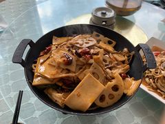 -天天向上素食餐厅(五台山店)