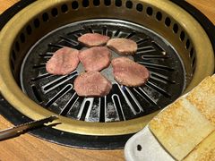 -炼火烤肉店