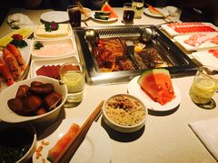 -海底捞火锅鲜切牛肉主题店(长寿路店)