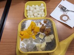 -满记甜品(巴黎春天宝山店)