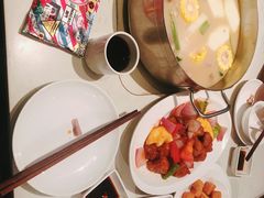 -肥仔文澳门猪骨煲(南京西路店)