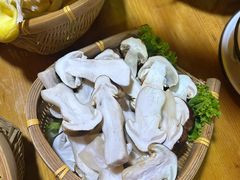 -民食香·腊排骨野生菌美食(木府店)