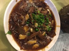 酱爆牛舌-曾牛肉