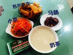 -伊宁伊香酥油奶茶馆