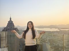 -Hi City·城市之巅