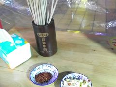 -杨三娘跷脚牛肉(羊子山西路店)