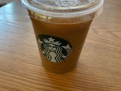-星巴克臻选(深圳龙华红山天虹店)