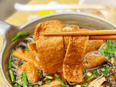 -铁锅哥米线