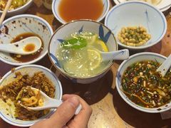 -怪噜范·老贵阳街头名小吃(鸿通城店)