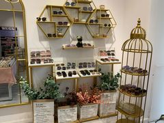 -肆兮眼镜·蔡司·徕卡战略合作店(大坪店)