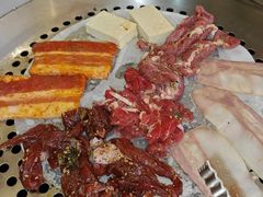 -陈叉子钢盆烤肉(中原万达店)