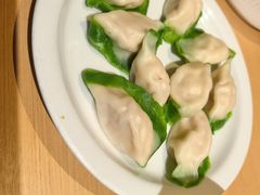 -关东小磨东北菜(上海长风大悦城店)