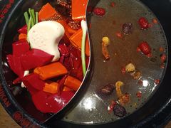 -牛市坎火锅(建设路店)