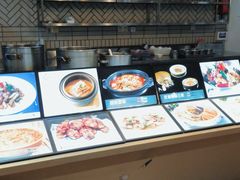 -香山湖家家宴(中山陵店)
