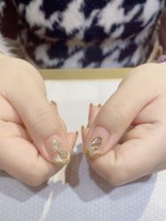 -桃色美甲沙龙
