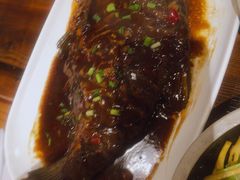 -霄汉牛三鲜湖北砂锅菜(万松园2店)
