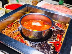 -二荆条·蜀鲜汇城市森林火锅