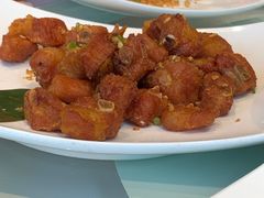 蒜香排骨-高第街56号港式餐厅·精选(世茂广场宽厚里大明湖店)