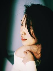 -LIIZ肖像(悦动新门西店)