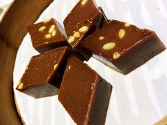 枣泥拉糕-新梅华·茶点餐厅(欧尚店)