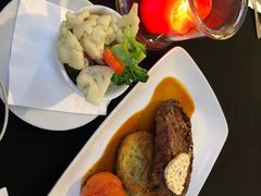 -Bully Hayes Restaurant & Bar